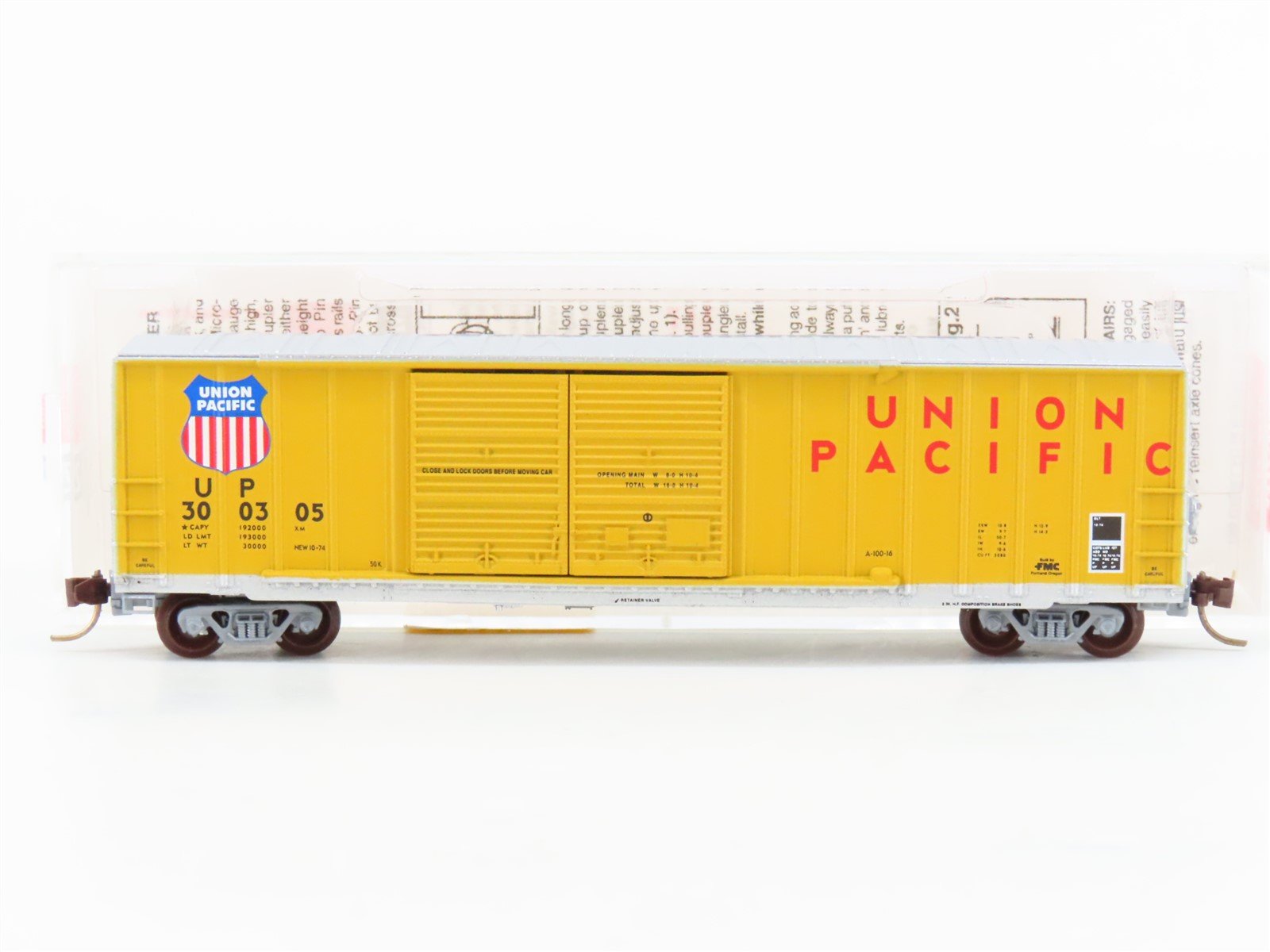 N Scale Micro-Trains MTL 30180 UP Union Pacific 50' Rib Side Boxcar #300305