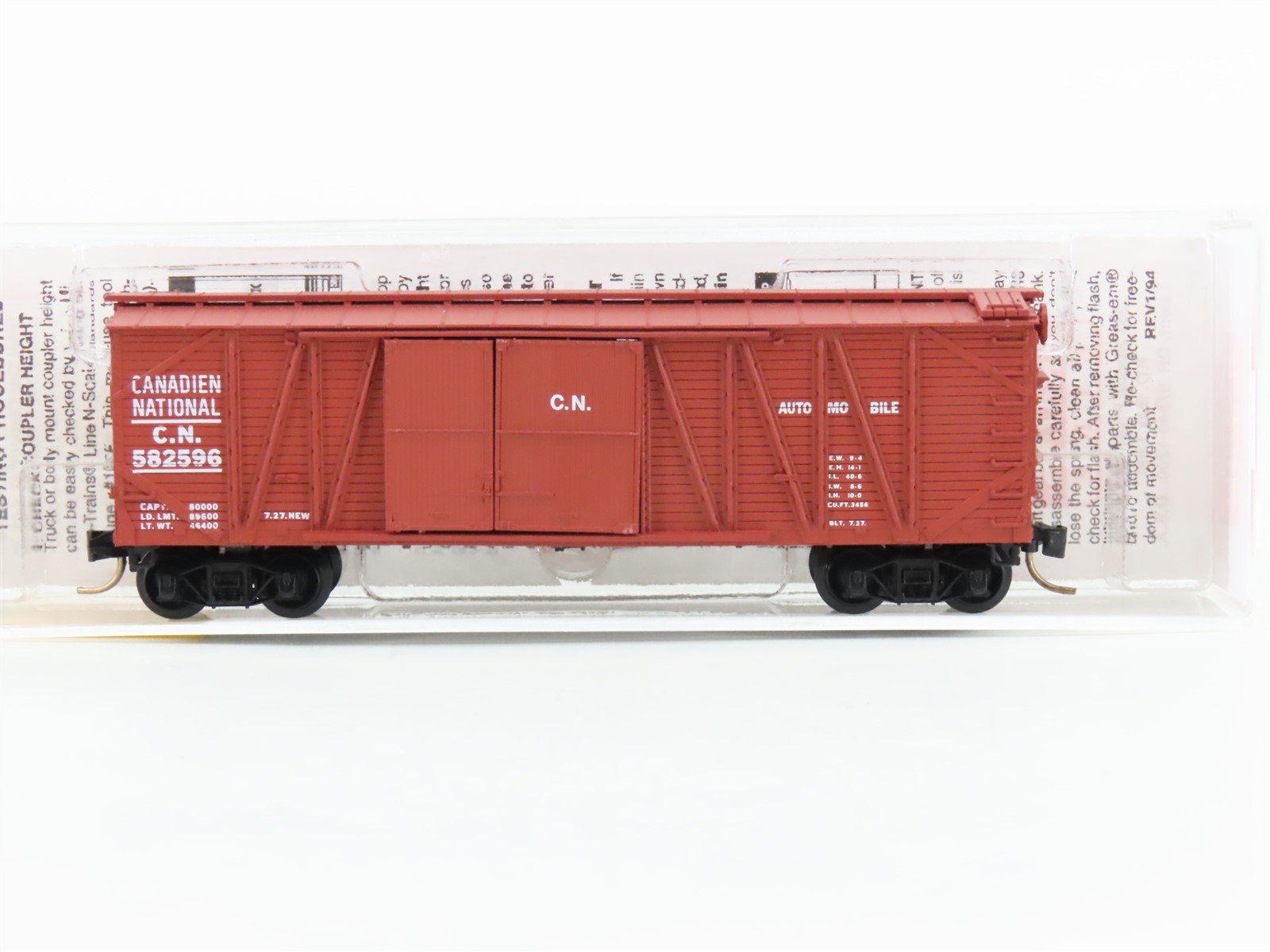 N Scale Micro-Trains MTL 29070 CN Canadian National 40' Braced Boxcar #582596