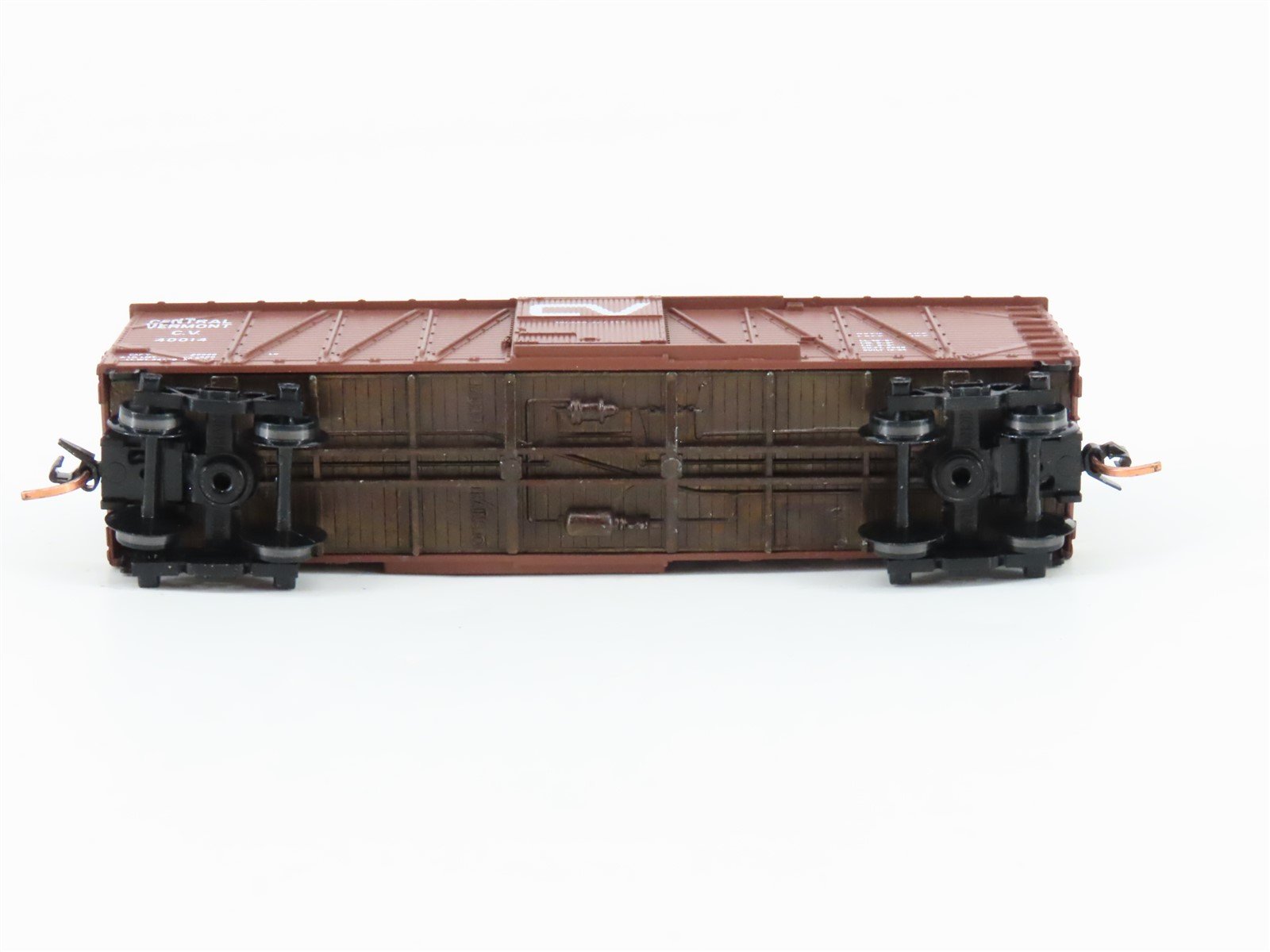 N Micro-Trains MTL 28160 CV Central Vermont 40' Outside Braced Boxcar #40014