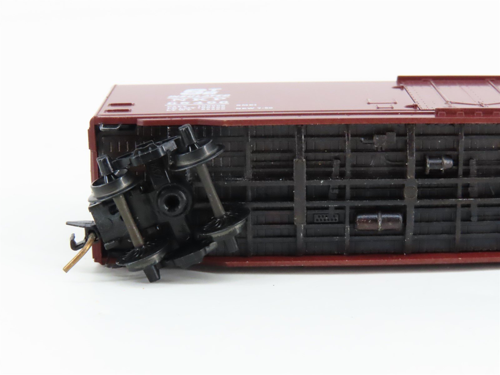 N Scale Micro-Trains MTL 32499 NKP Railway 50' Boxcar #85496 - Blue Label