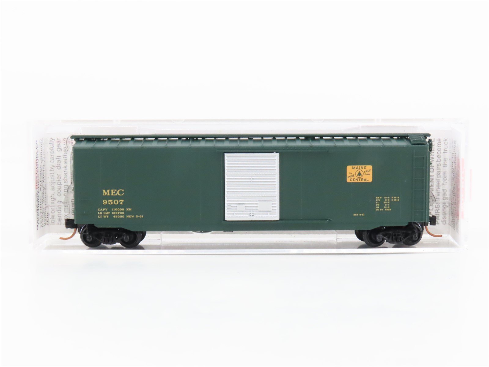 N Micro-Trains MTL 31330 MEC Maine Central Pine Tree Route 50' Boxcar #9507