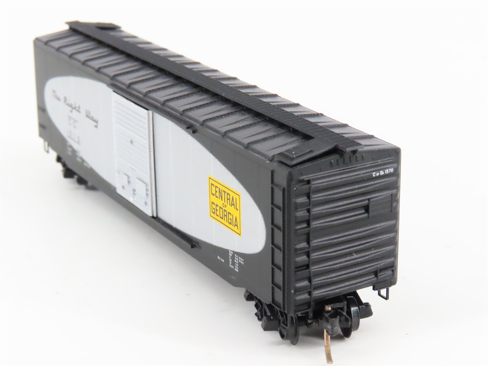 N Scale Micro-Trains MTL 31280 CG Central of Georgia 50' Standard Boxcar #1570