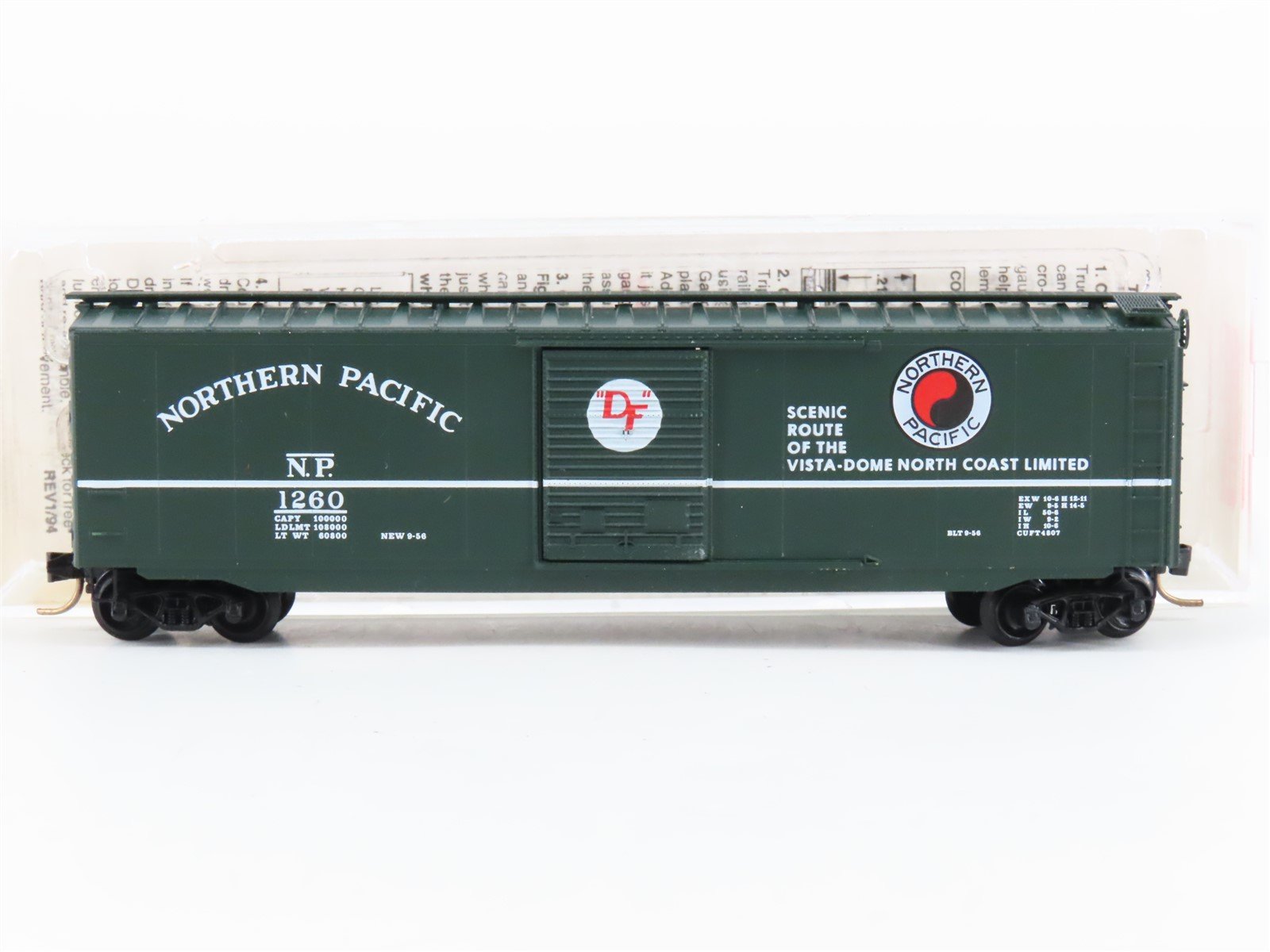 N Scale Micro-Trains MTL 31250 NP Northern Pacific 50' Standard Boxcar #1260