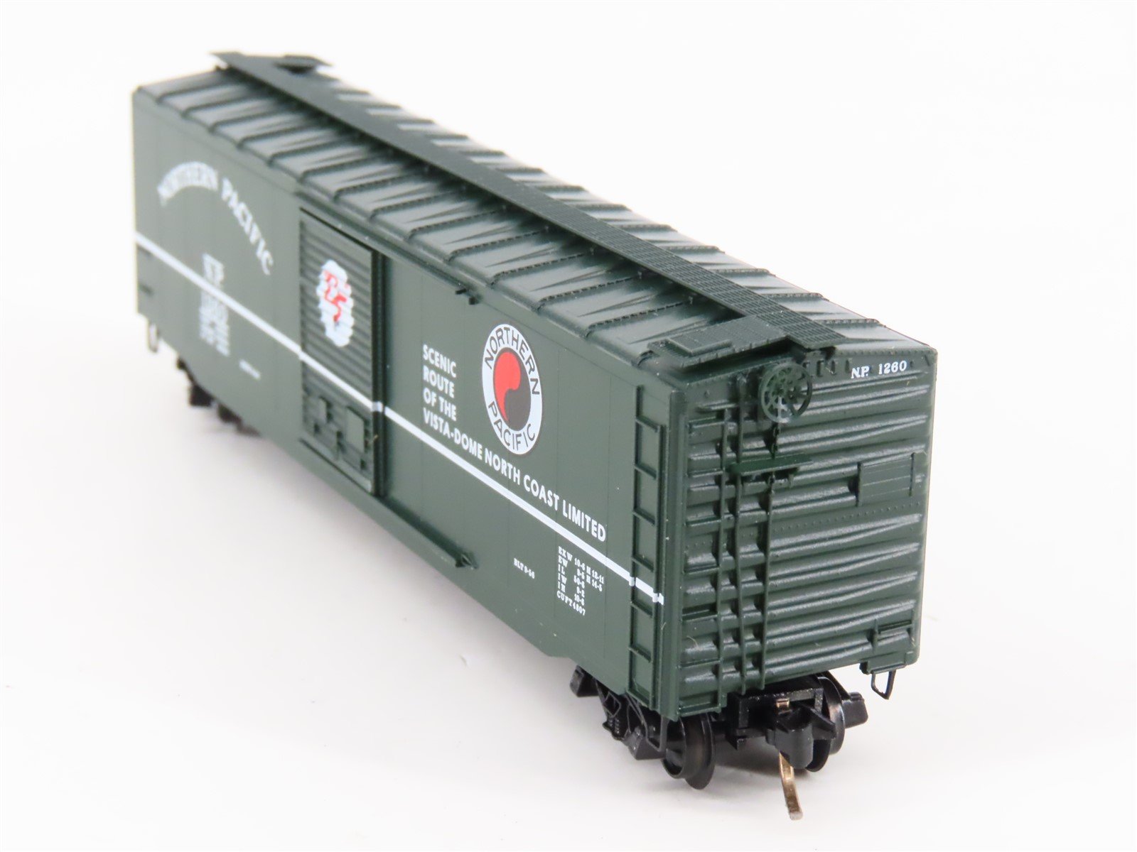 N Scale Micro-Trains MTL 31250 NP Northern Pacific 50' Standard Boxcar #1260