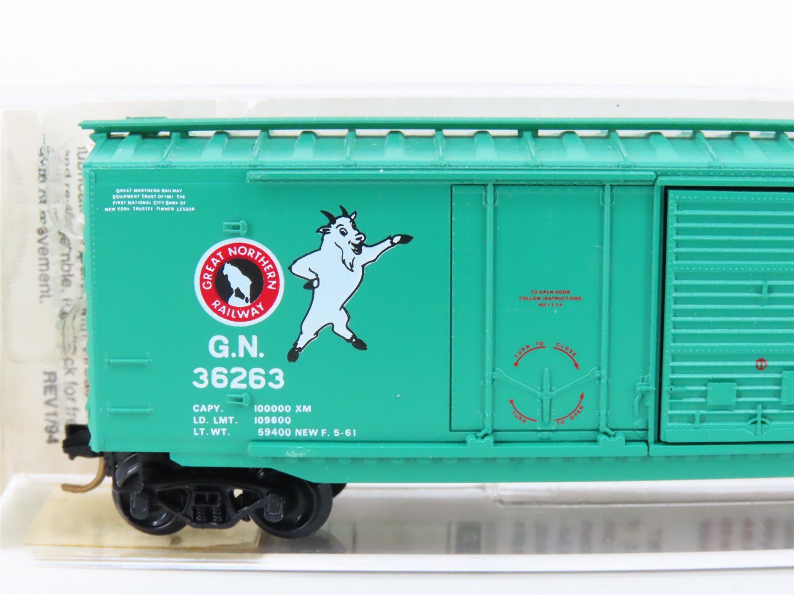 N Scale Micro-Trains MTL 33120 GN Great Northern 