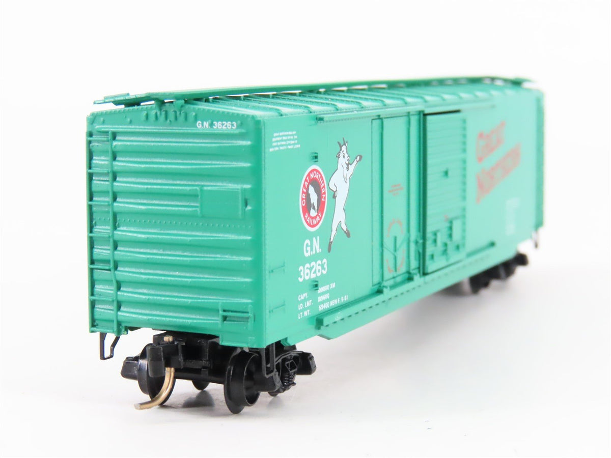 N Scale Micro-Trains MTL 33120 GN Great Northern &quot;Goat&quot; 50&#39; Boxcar #36263