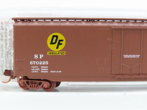 N Scale Micro-Trains MTL 32380 SP Southern Pacific 50' Standard Boxcar #670225