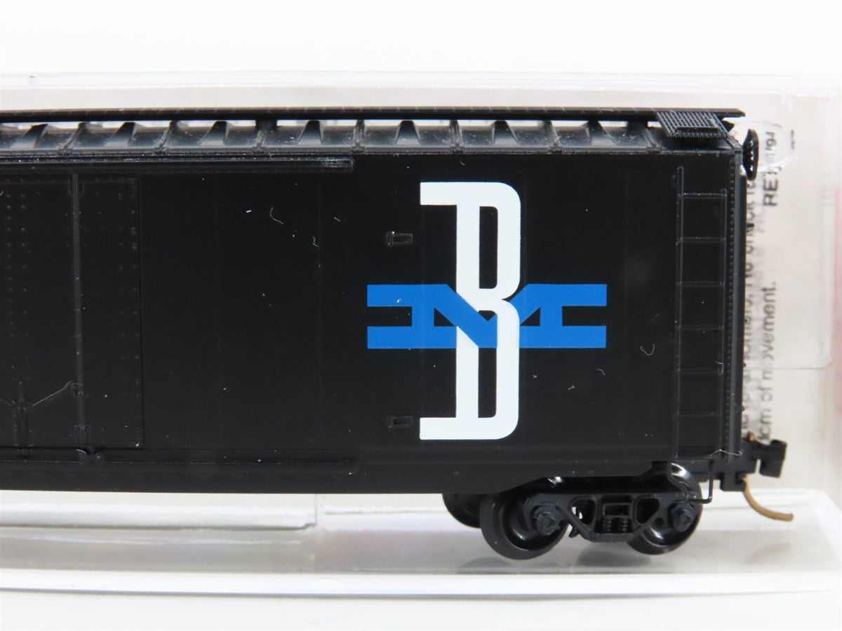 N Scale Micro-Trains MTL 32330 B&amp;M Boston &amp; Maine &quot;Milk&quot; 50&#39; Boxcar #1919
