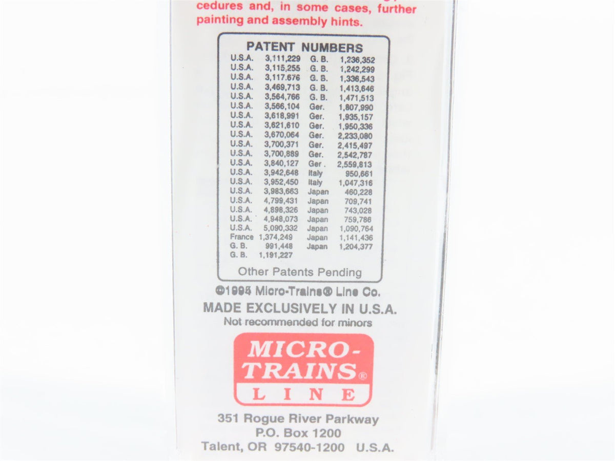 N Scale Micro-Trains MTL 32330 B&amp;M Boston &amp; Maine &quot;Milk&quot; 50&#39; Boxcar #1919