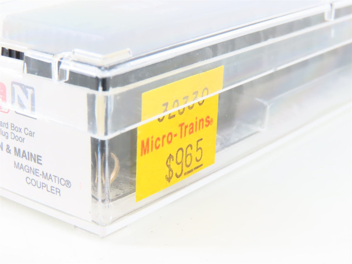 N Scale Micro-Trains MTL 32330 B&amp;M Boston &amp; Maine &quot;Milk&quot; 50&#39; Boxcar #1919