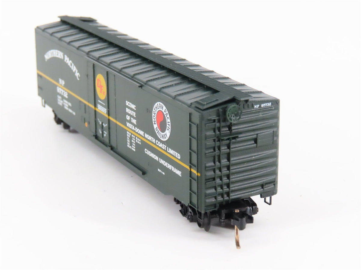 N Scale Micro-Trains MTL 32200 NP Northern Pacific 50&#39; Standard Boxcar #97732