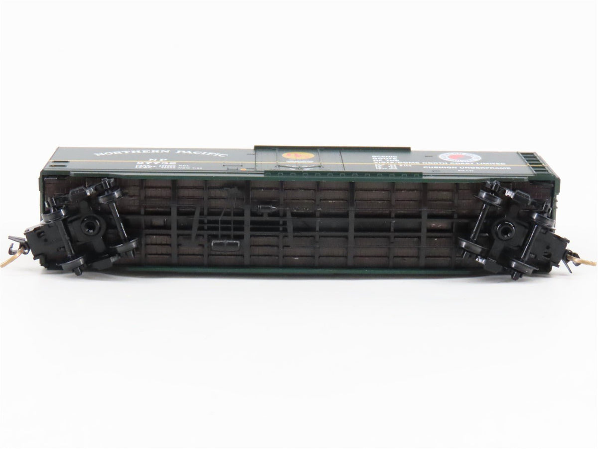 N Scale Micro-Trains MTL 32200 NP Northern Pacific 50&#39; Standard Boxcar #97732