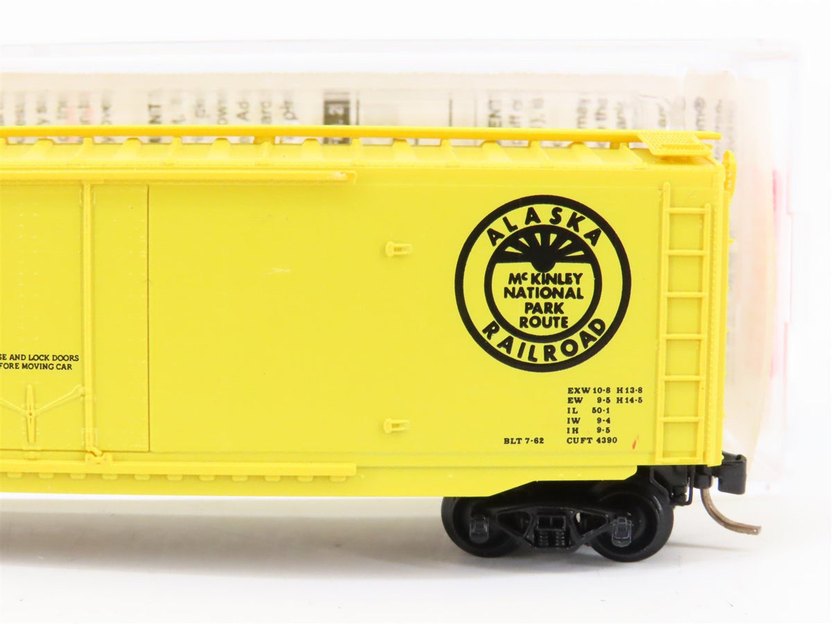 N Micro-Trains MTL 32100 ARR Alaska &quot;McKinley National Park&quot; 50&#39; Boxcar #11722