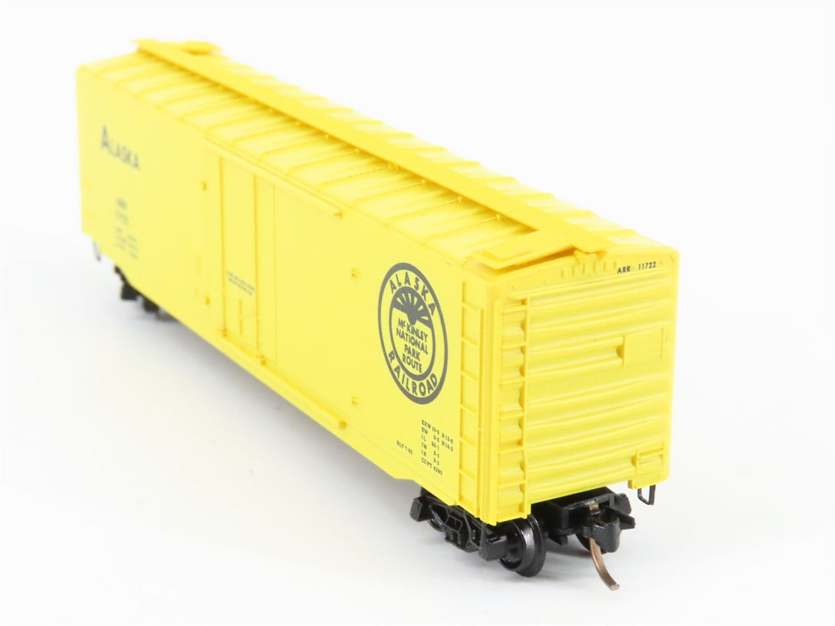 N Micro-Trains MTL 32100 ARR Alaska &quot;McKinley National Park&quot; 50&#39; Boxcar #11722