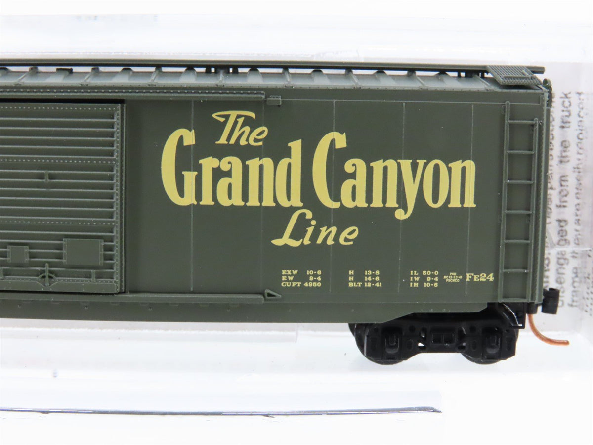 N Scale Micro-Trains MTL 34260 ATSF Santa Fe Grand Canyon 50&#39; Boxcar #10000