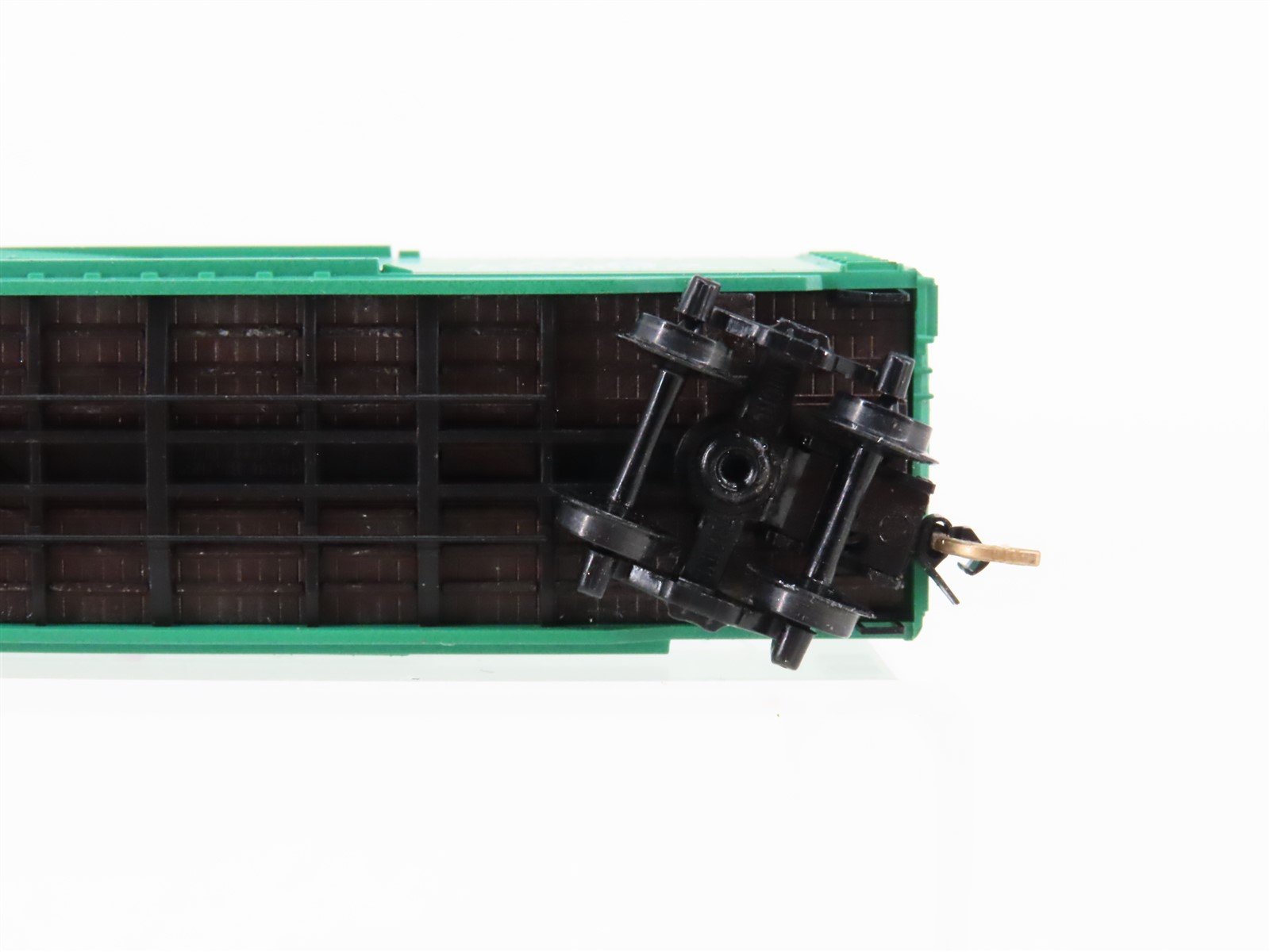 N Scale Micro-Trains MTL 34020 PC Penn Central 50' Standard Boxcar #174433