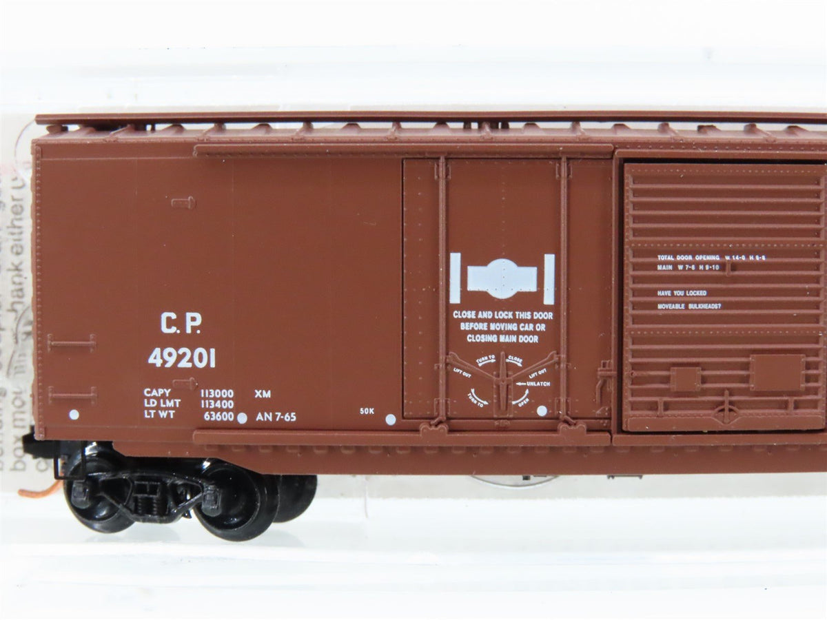 N Scale Micro-Trains MTL 33140 CP Canadian Pacific 50&#39; Standard Boxcar #49201