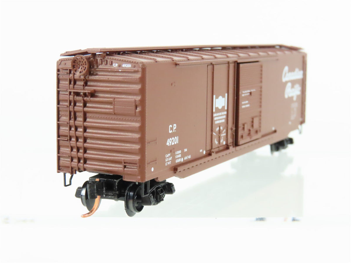 N Scale Micro-Trains MTL 33140 CP Canadian Pacific 50&#39; Standard Boxcar #49201