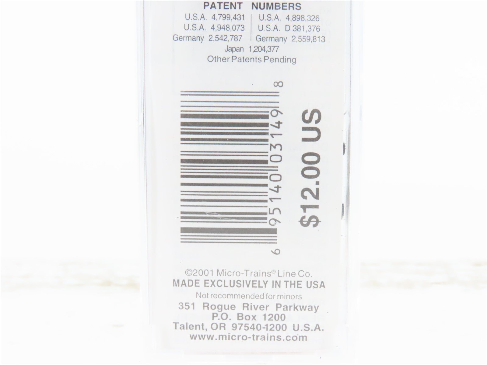 N Scale Micro-Trains MTL 35050 CP Canadian Pacific 40' Despatch Stock Car #27693