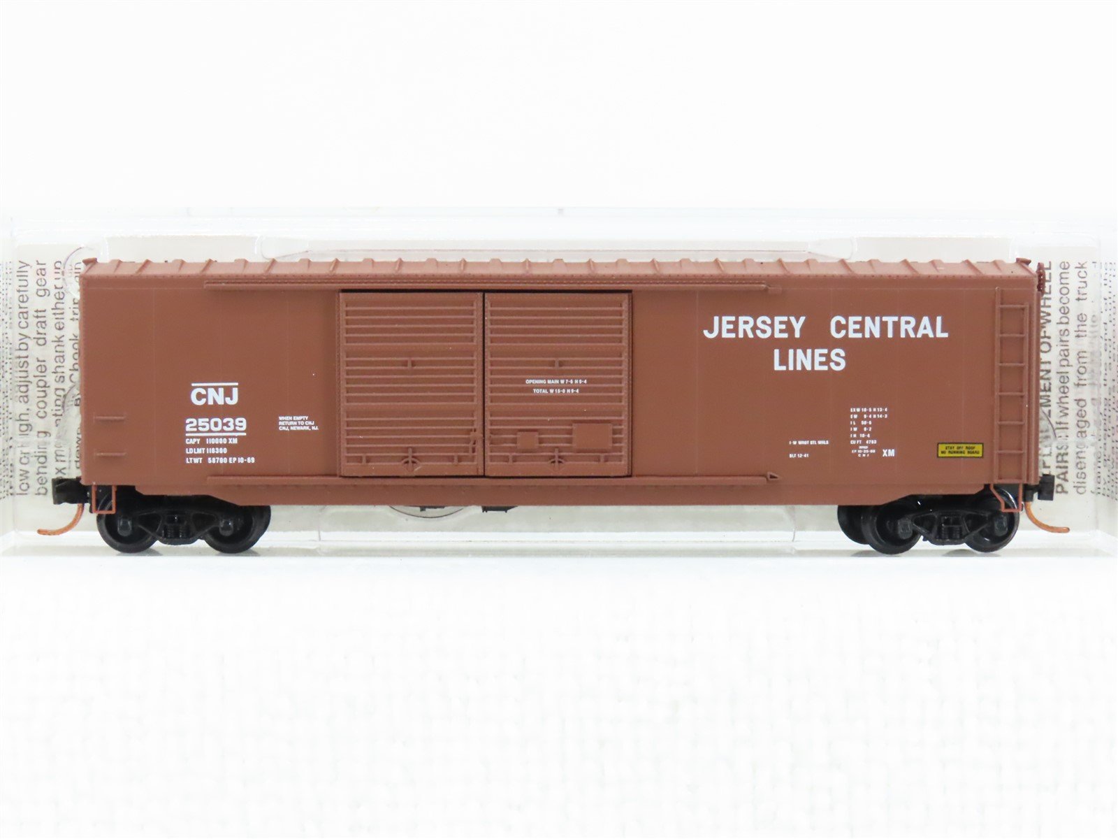 N Scale Micro-Trains MTL 37040 CNJ Jersey Central 50' Standard Boxcar #25039