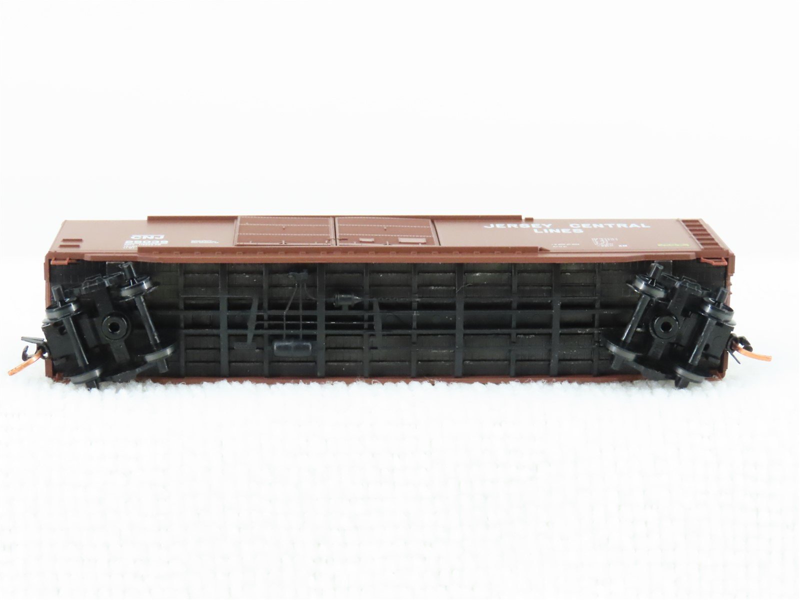 N Scale Micro-Trains MTL 37040 CNJ Jersey Central 50' Standard Boxcar #25039