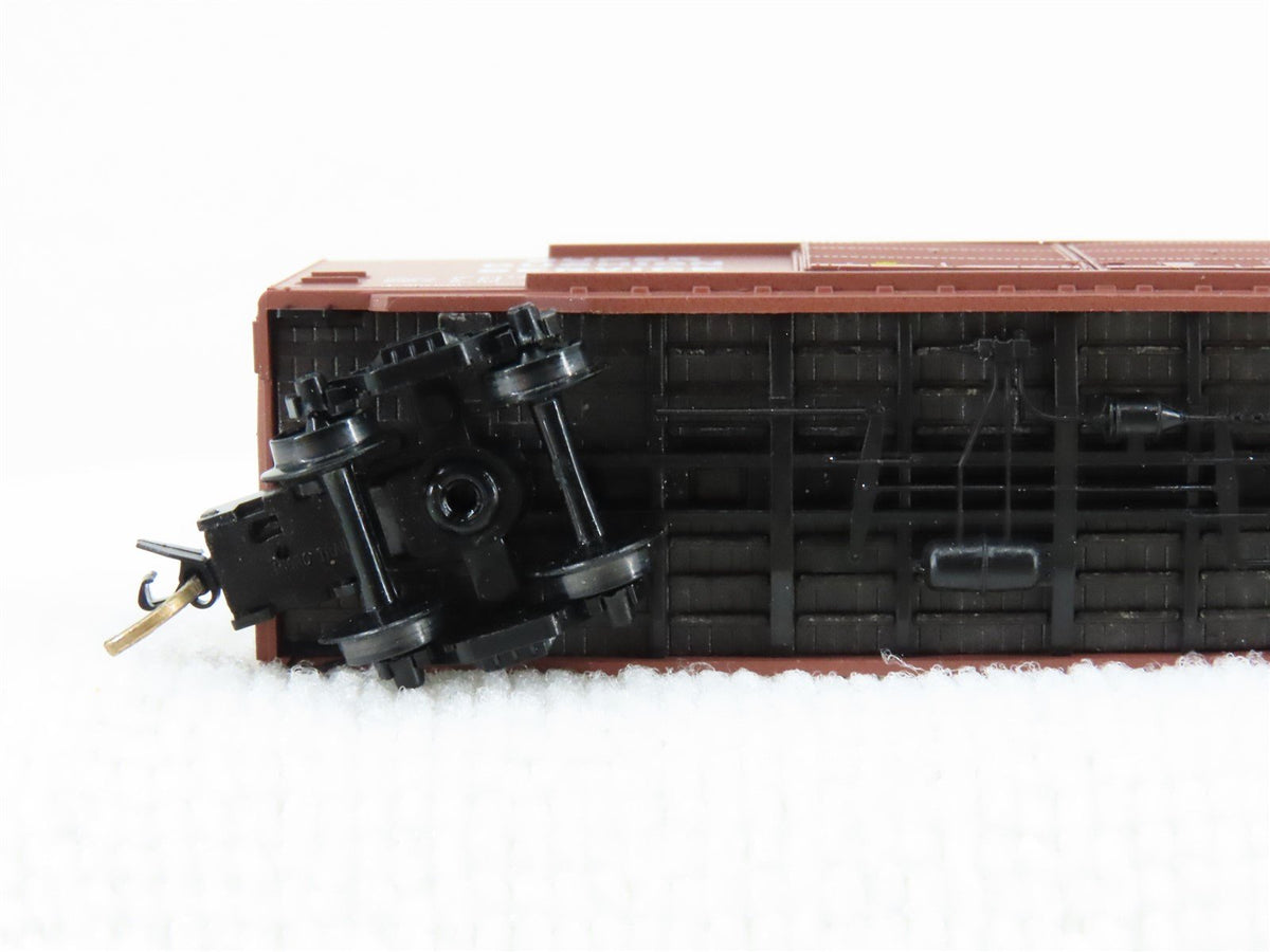 N Scale Micro-Trains MTL 37030 Southern &quot;Green Light&quot; 50&#39; Standard Boxcar #43036