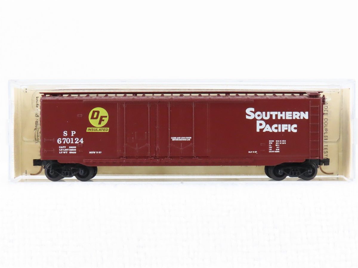 N Scale Micro-Trains/Kadee 36040 SP Southern Pacific 50&#39; Standard Boxcar #670124