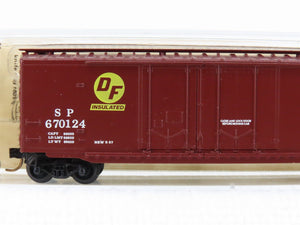 N Scale Micro-Trains/Kadee 36040 SP Southern Pacific 50' Standard Boxcar #670124