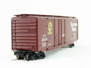 N Scale Micro-Trains/Kadee 36040 SP Southern Pacific 50' Standard Boxcar #670124