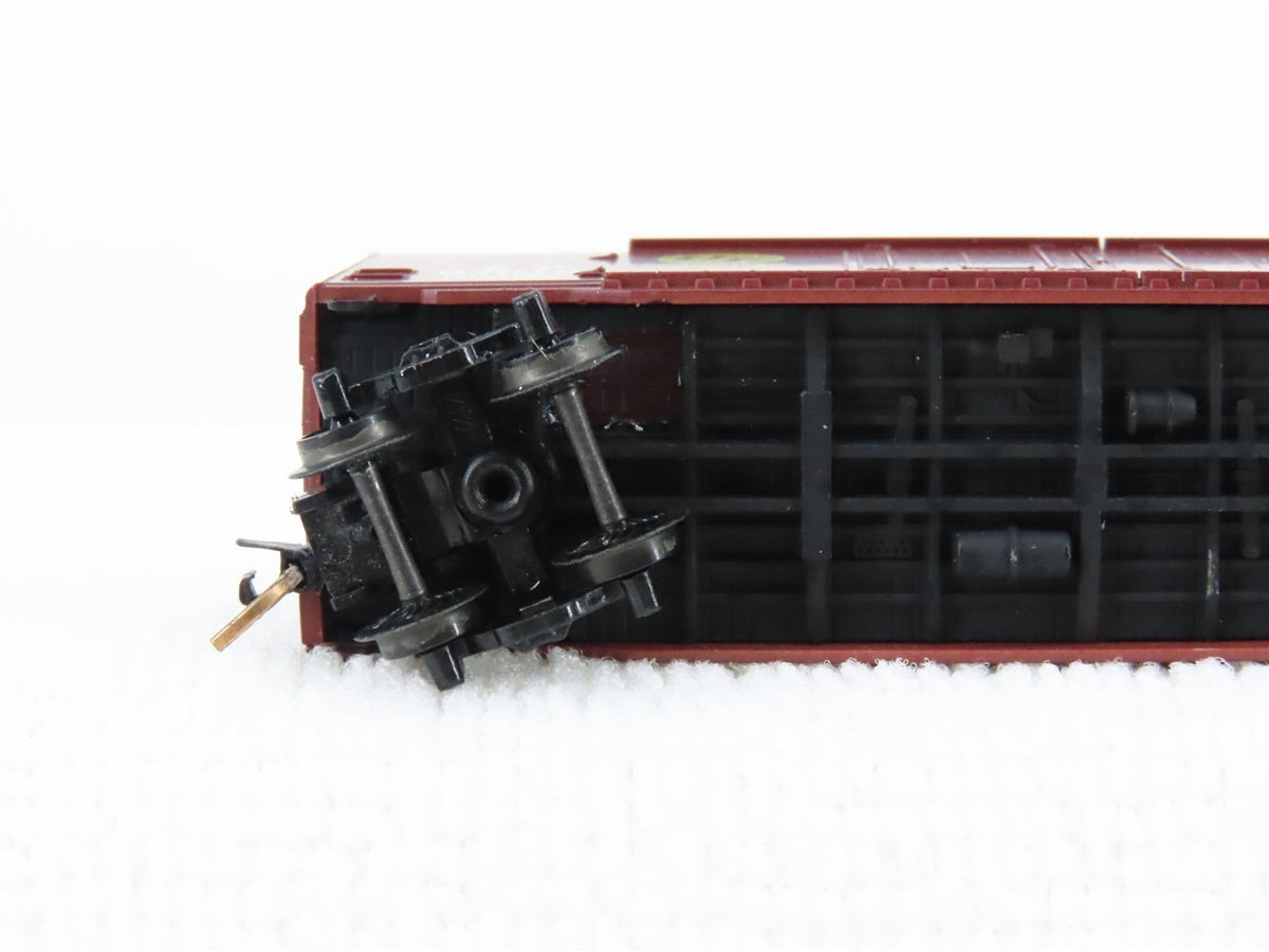 N Scale Micro-Trains/Kadee 36040 SP Southern Pacific 50&#39; Standard Boxcar #670124