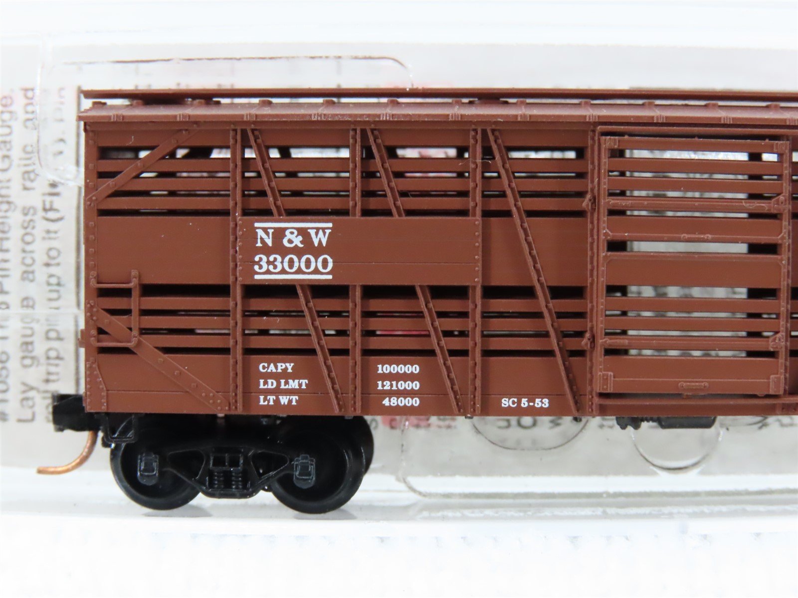 N Scale Micro-Trains MTL 35150 N&W Norfolk Western 40' Despatch Stock Car #33000