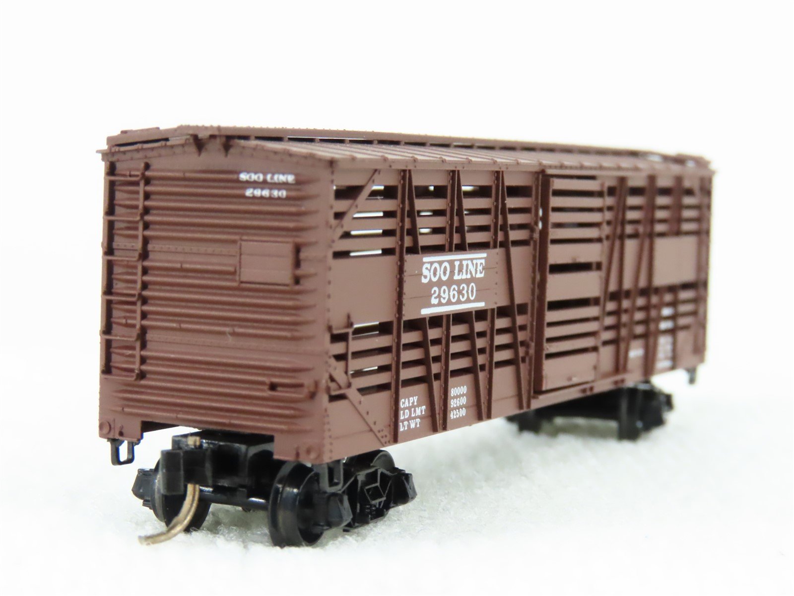 N Scale Micro-Trains MTL 35140 SOO Line 40' Despatch Stock Car #29630