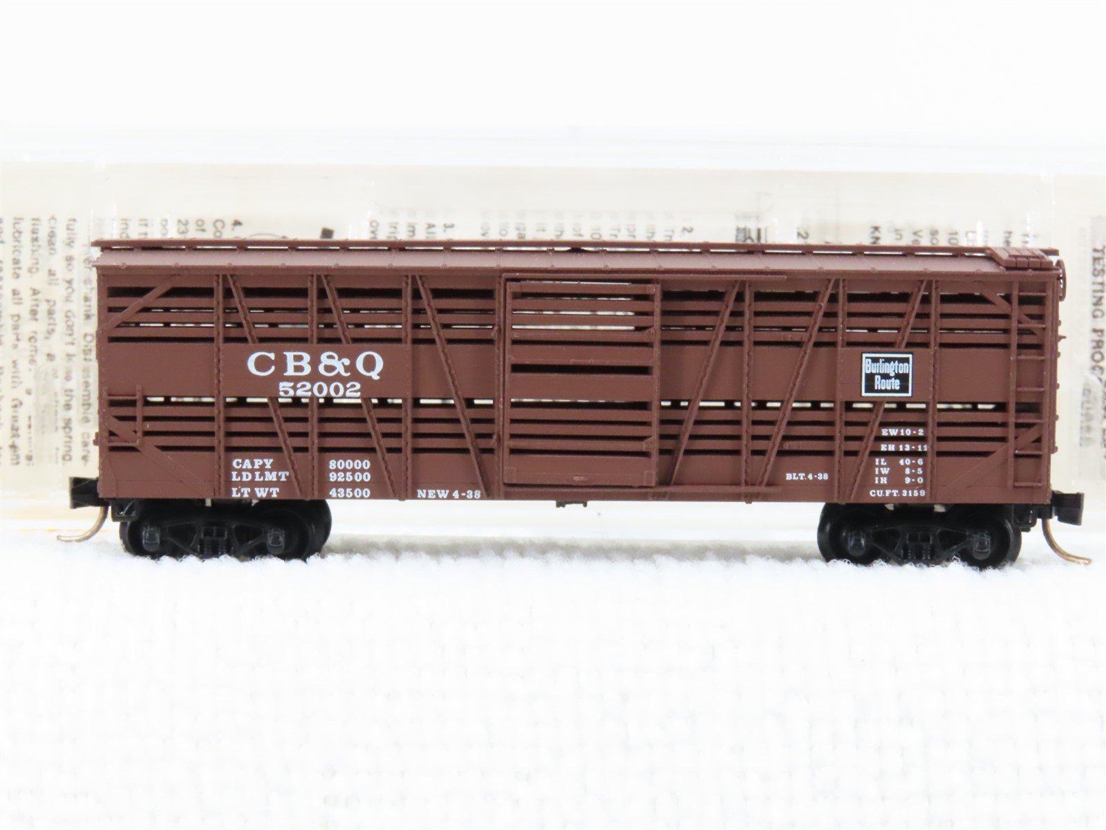N Scale Micro-Trains MTL 35130 CB&Q Burlington Route 40' Stockcar #52002