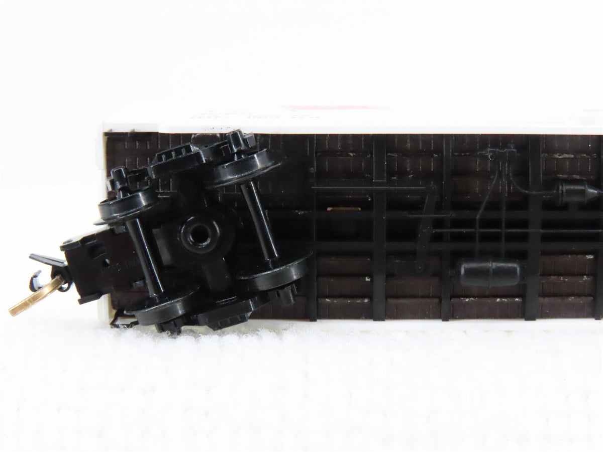 N Scale Micro-Trains MTL 38210 LV Lehigh Valley 50&#39; Standard Boxcar #7050