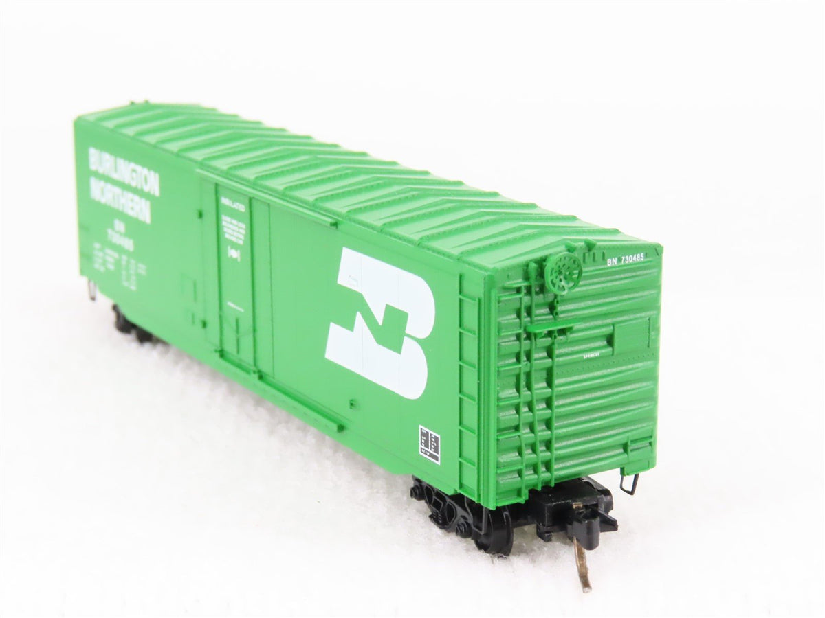 N Micro-Trains MTL 38200 BN Burlington Northern 50&#39; Standard Boxcar #730485