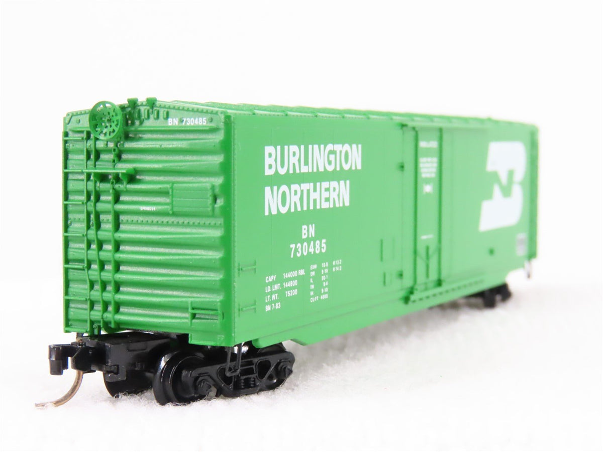 N Micro-Trains MTL 38200 BN Burlington Northern 50&#39; Standard Boxcar #730485