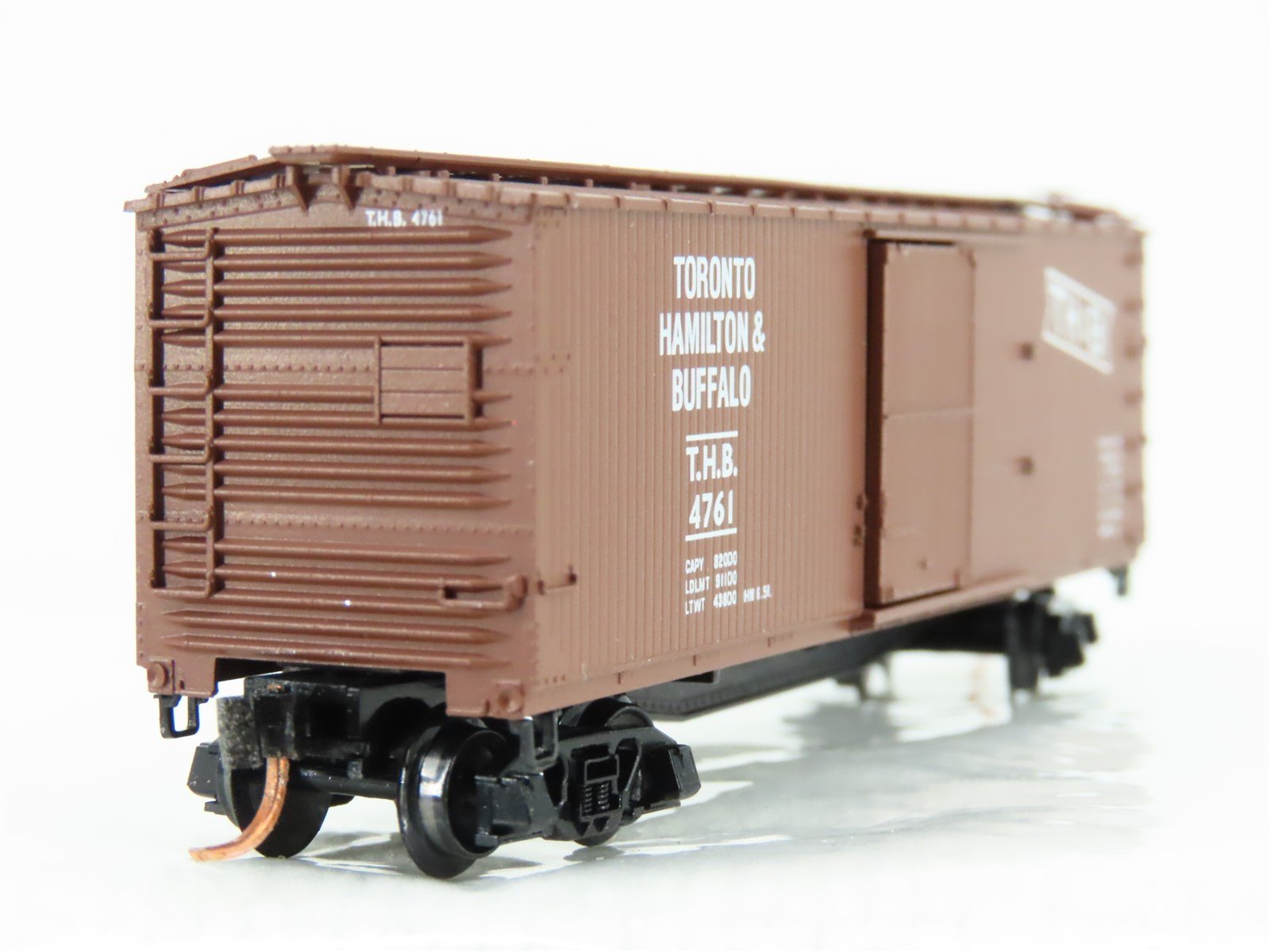 N Scale Micro-Trains MTL 39220 TH&B Toronto, Hamilton & Buffalo 40' Boxcar #4761