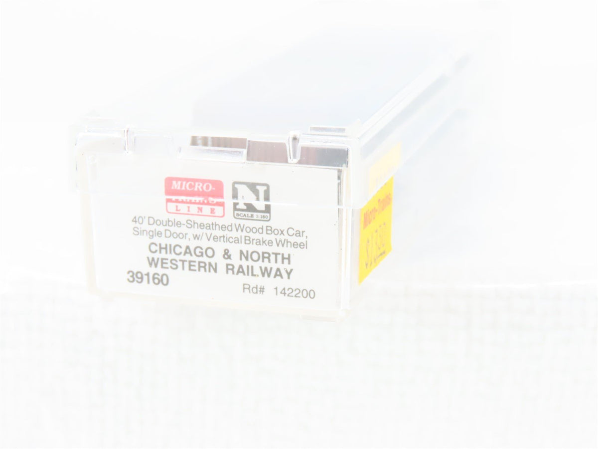 N Scale Micro-Trains MTL 39160 CNW Chicago &amp; Northwestern 40&#39; Boxcar #142200