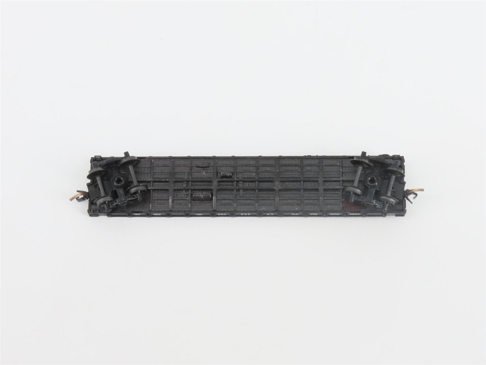 N Scale Kadee Micro-Trains MTL 44040 CP Canadian Pacific 50' Flat Car #300059