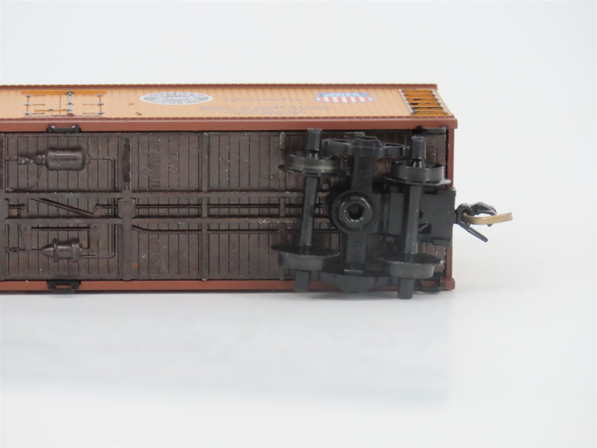 N Scale Micro-Trains MTL 47060 SP UP PFE Pacific Fruit Express 40&#39; Reefer #19859