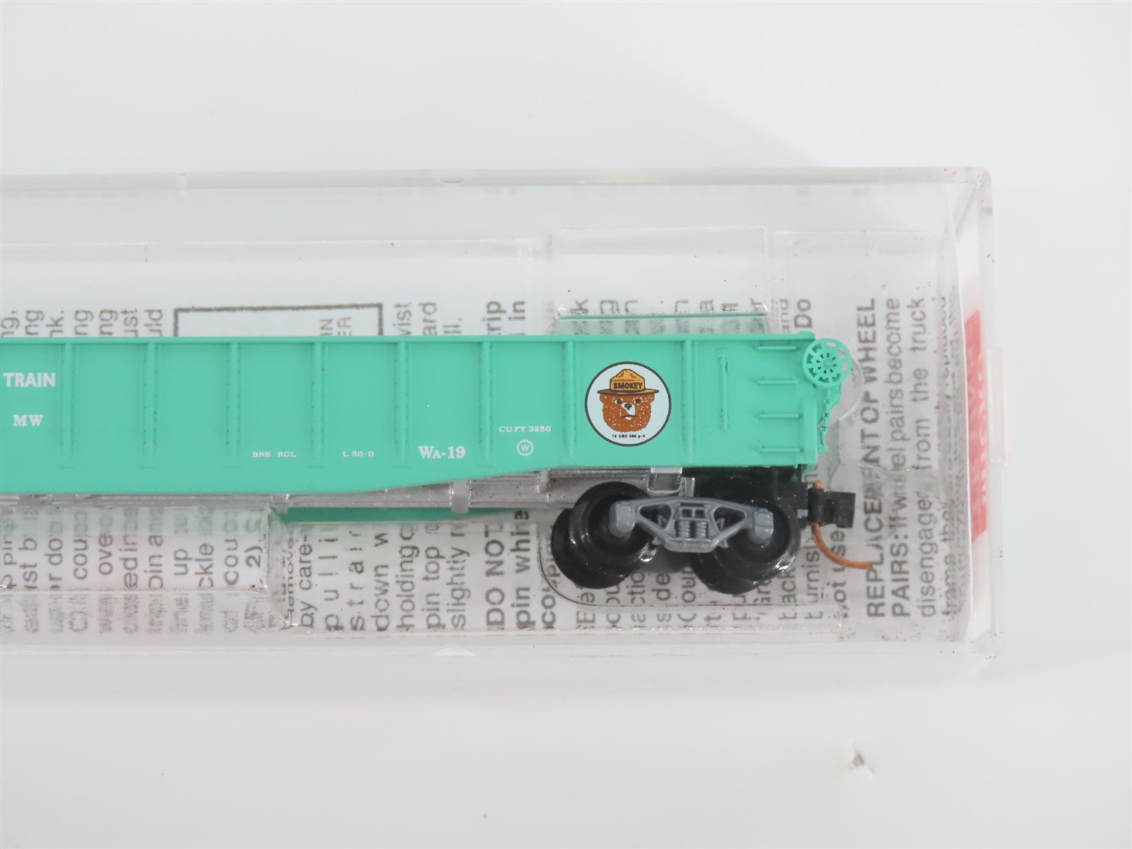 N Scale Micro-Trains MTL 46360 FP Fire Prevention Smokey Bear Gondola #X121053