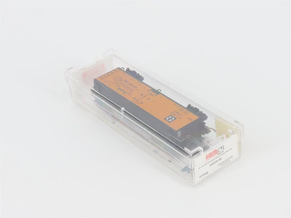 N Scale Micro-Trains MTL 47240 SFRD Santa Fe El Capitan 40&#39; Reefer #25966