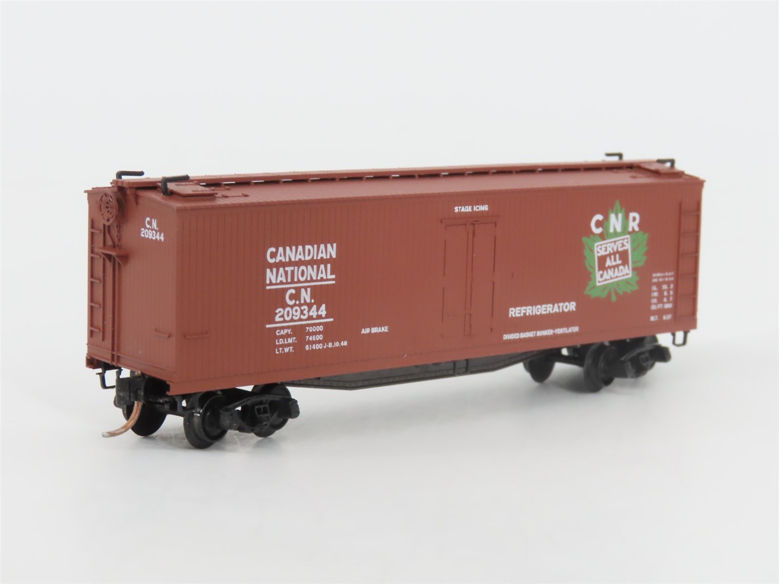 N Micro-Trains MTL 47200 CNR Canadian National 