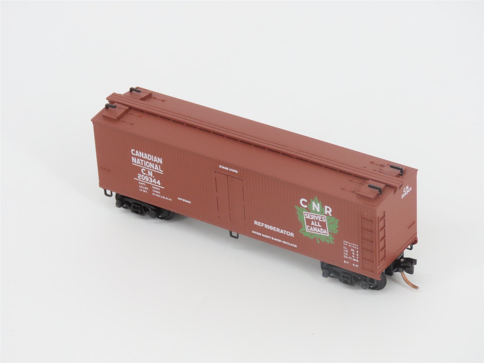 N Micro-Trains MTL 47200 CNR Canadian National 