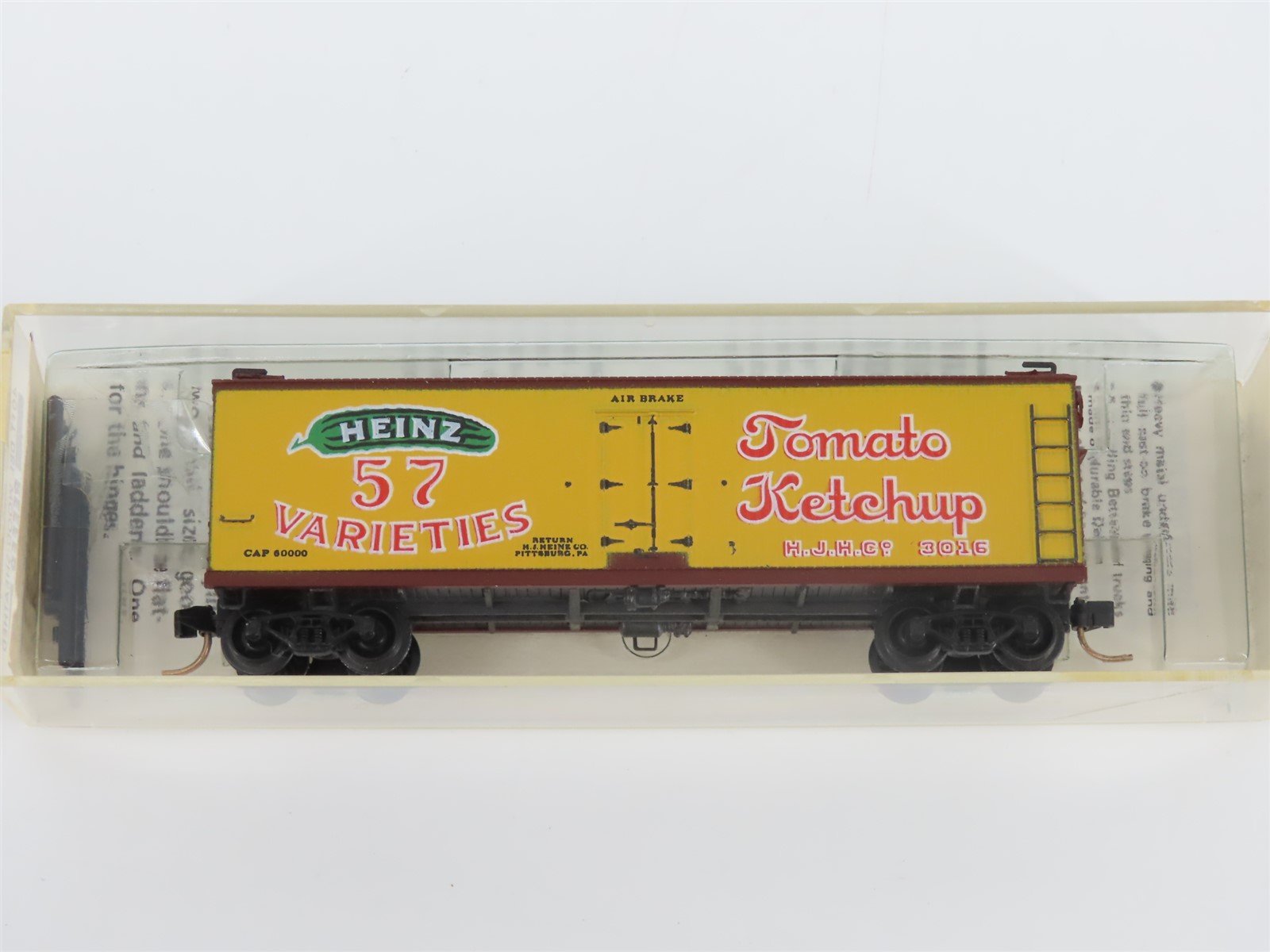 N Scale Kadee Micro-Trains MTL 47020 HJHC Heinz 57 Ketchup 40' Reefer #3016