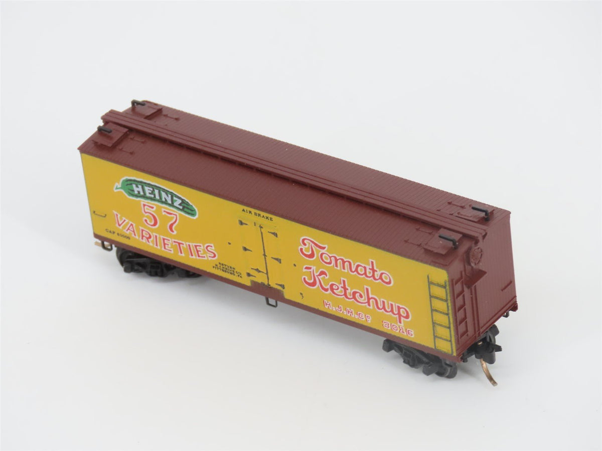 N Scale Kadee Micro-Trains MTL 47020 HJHC Heinz 57 Ketchup 40&#39; Reefer #3016