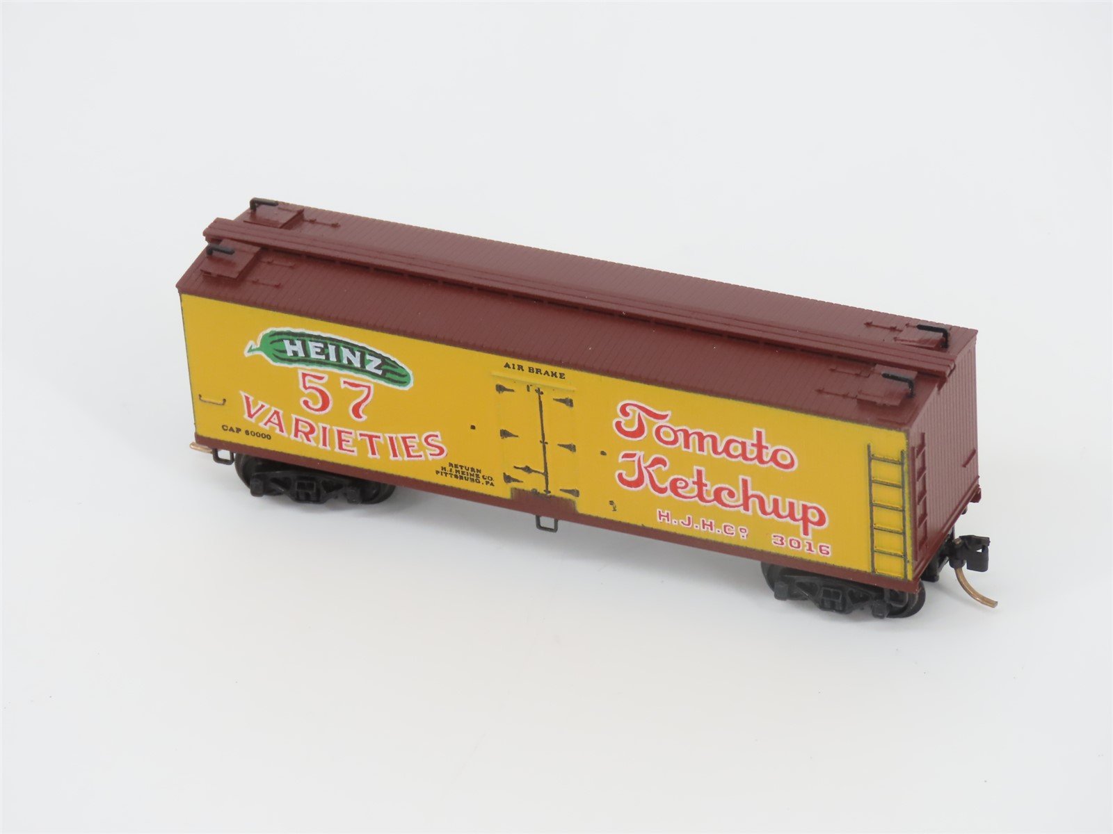 N Scale Kadee Micro-Trains MTL 47020 HJHC Heinz 57 Ketchup 40' Reefer #3016