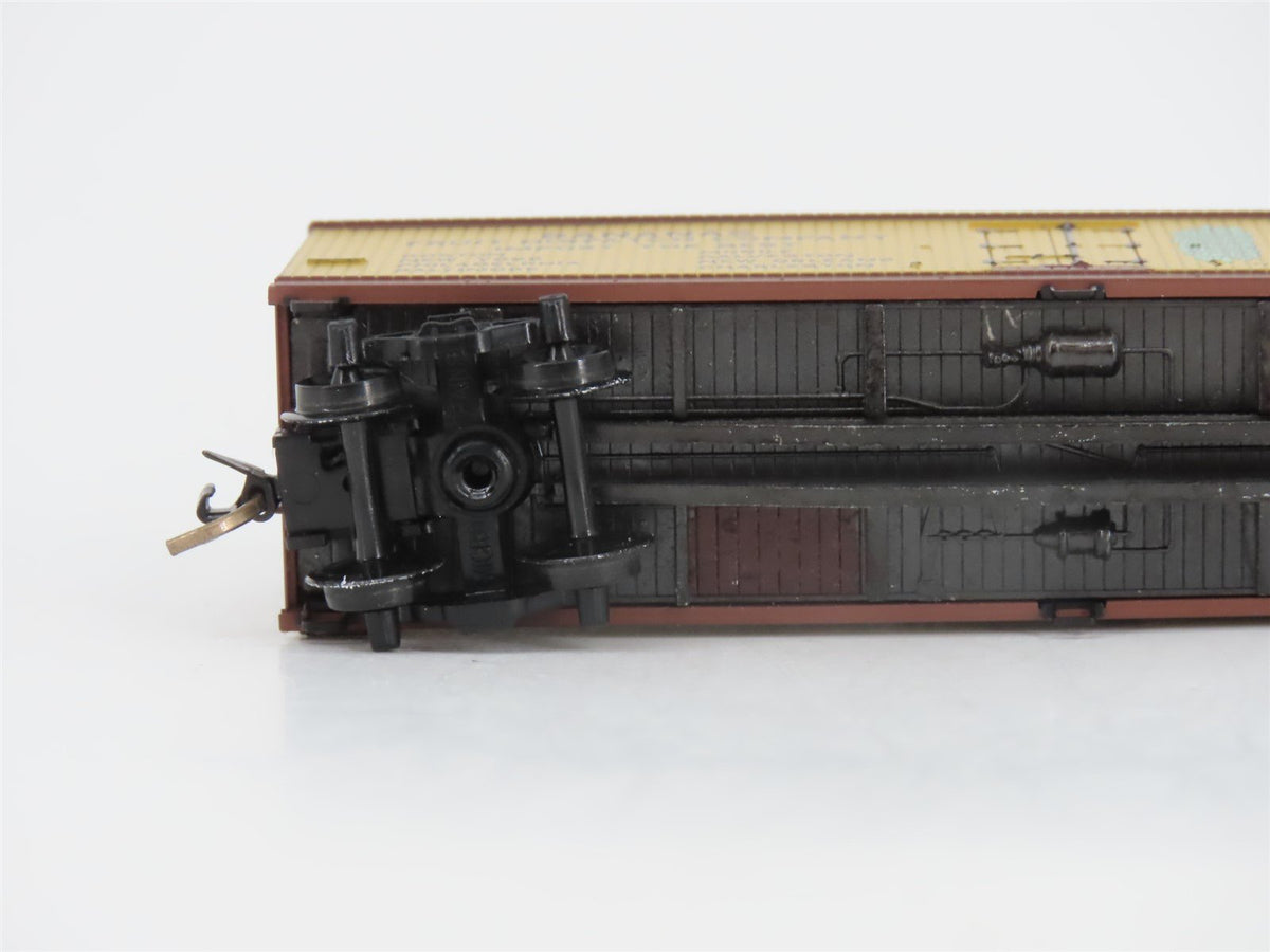 N Scale Micro-Trains MTL 49390 URTC Bananas Fruit Dispatch 40&#39; Reefer #24013
