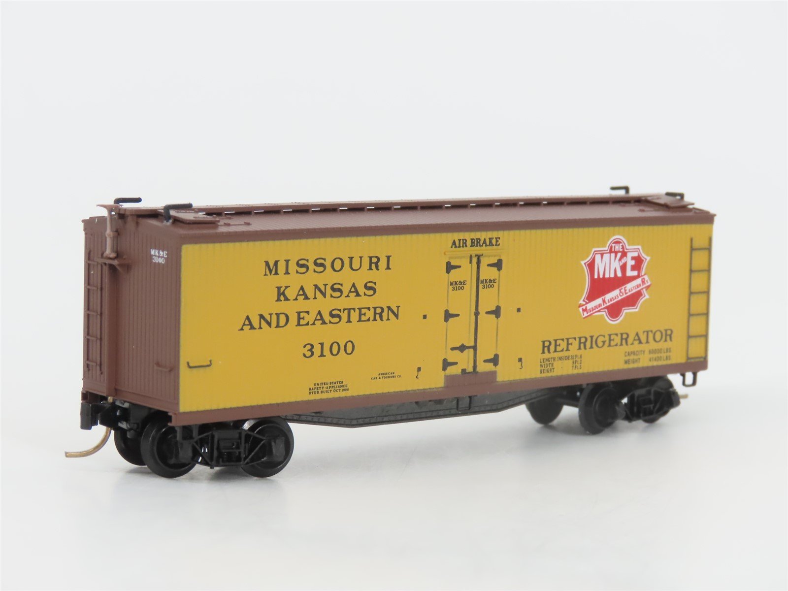 N Scale Micro-Trains MTL 49360 MK&E Missouri Kansas & Eastern 40' Reefer #3100