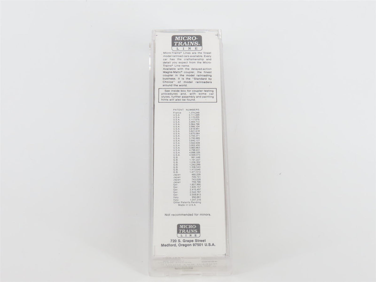 N Scale Micro-Trains MTL 49320 WRX Green Bay Route 40&#39; Wood Reefer #9453